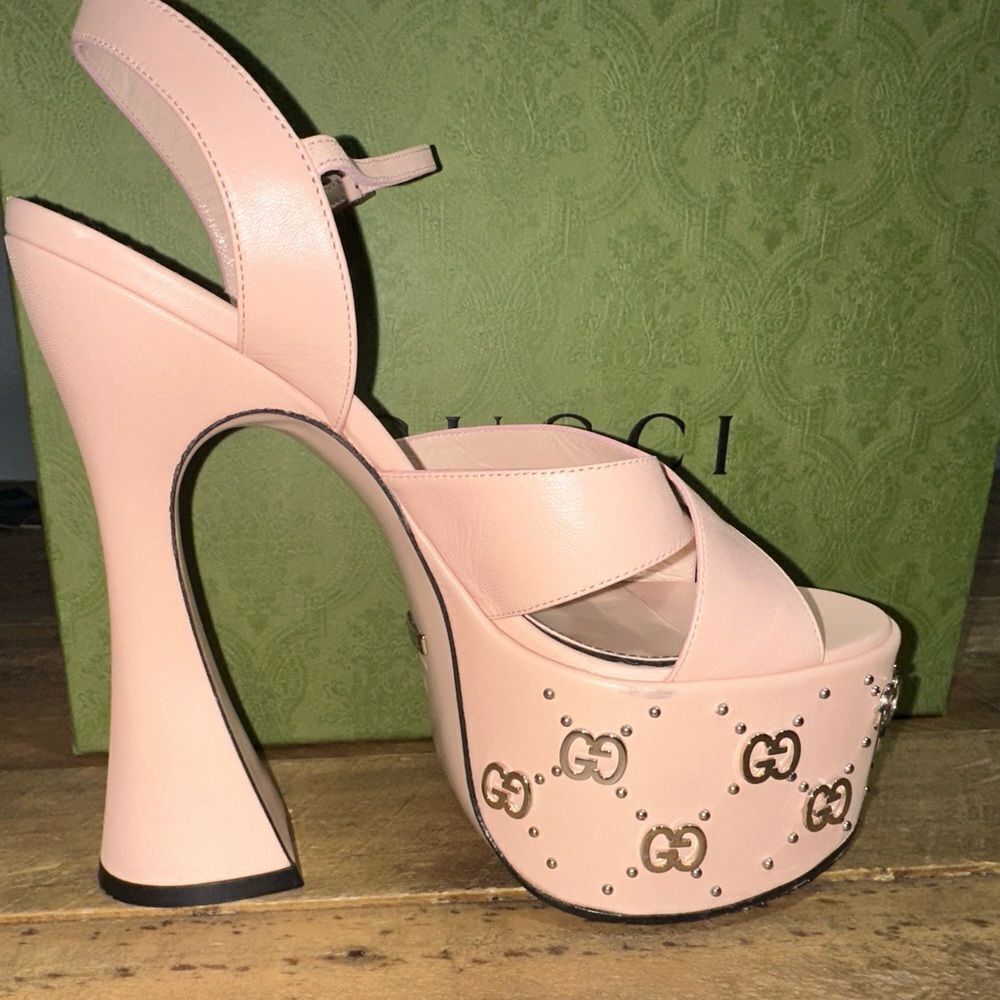 Gucci Interlocking G Stud Sandals - image 8